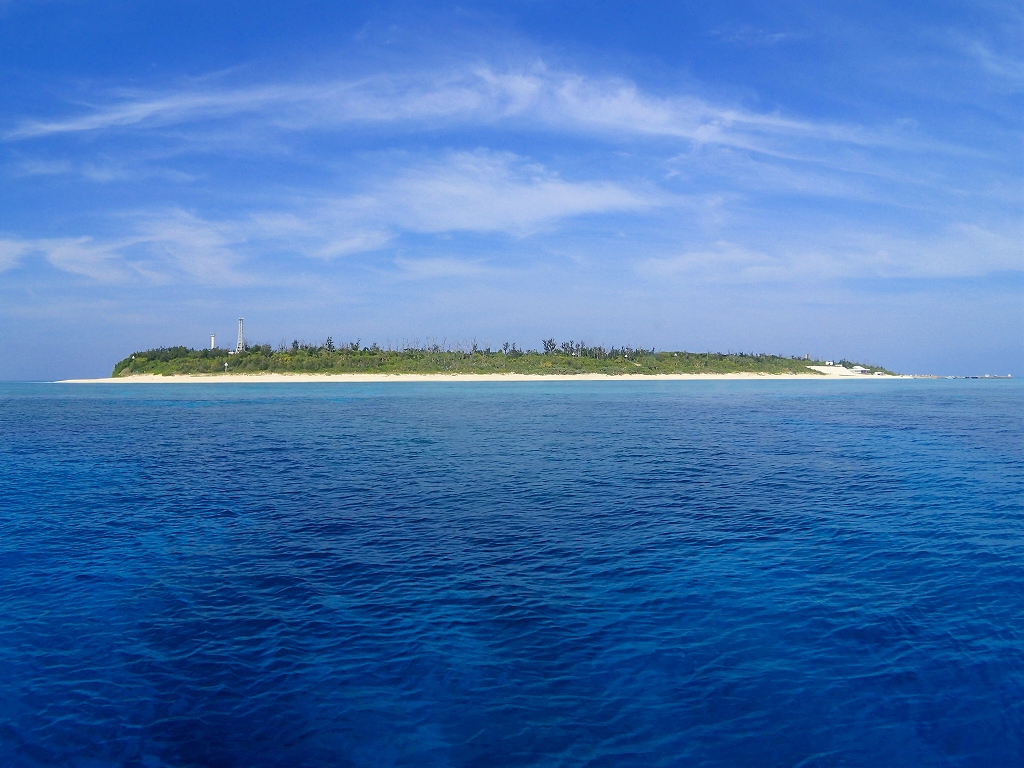 水納島・瀬底島方面（ボート）