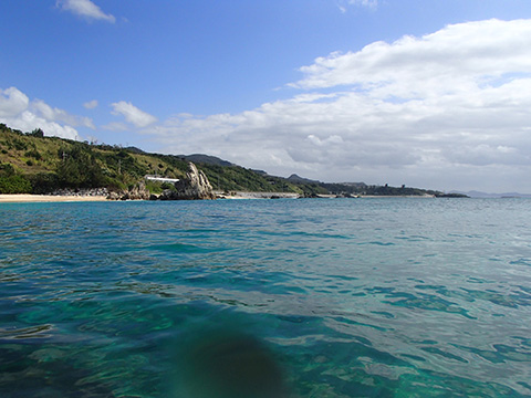 真栄田岬（ビーチ）